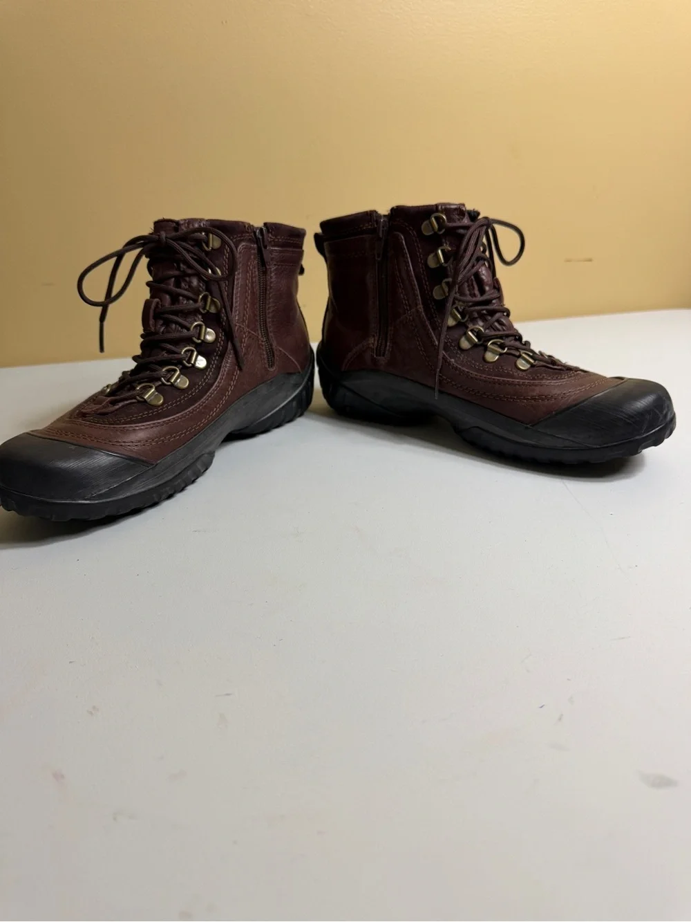 Clarks overall excellent